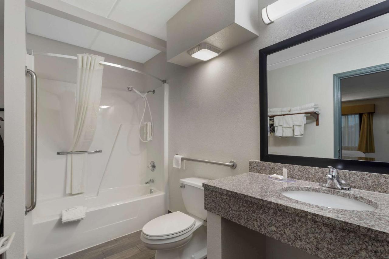 Clarion Pointe Kimball By Choice Hotels Exterior foto